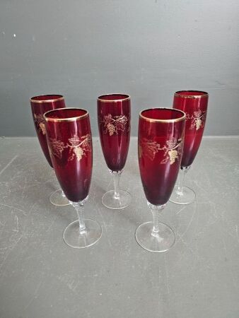 Bohemia Fancy Ruby 5 Champagne Flutes