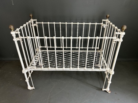 Metal Vintage Childrens Cot