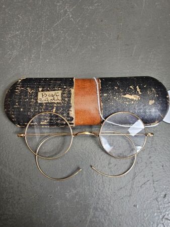 Antique Cased Pince Nez with 9ct Gold Rim