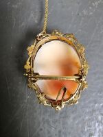 Antique Gold FIligree Oval Cameo Brooch Pendant Hall Marked - 2