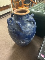 Blue dragon urn - 2