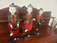 Three Thai musicians - 2