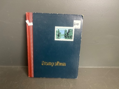 Stockbook New Zealand stamps (800+)