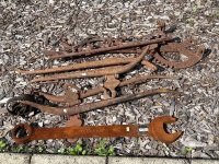Assorted metalware lot
