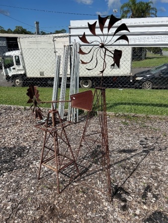 2x metal garden display windmills