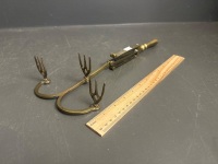 The Mystery Brass Object suggested to be Bible Holder, Food Holder, Yarning Instrument and more