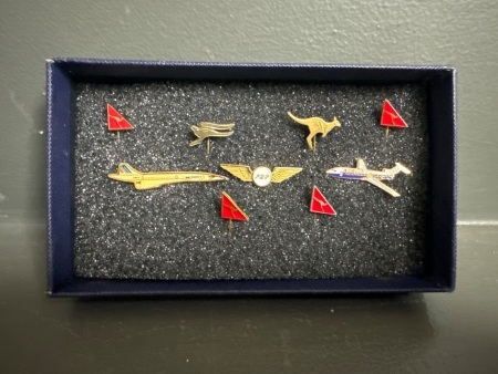 Assorted QANTAS Pins & Aircraft Certification Badges