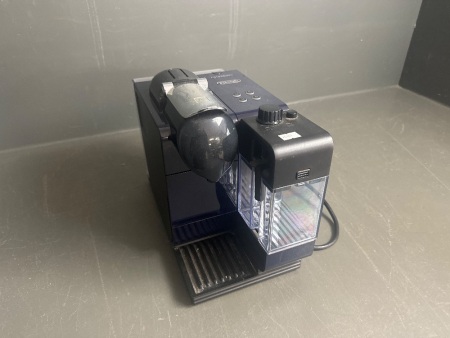 Nespresso Delonghi Pod Coffee Machine