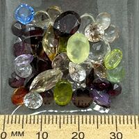 30 carats various mixed Gemstones