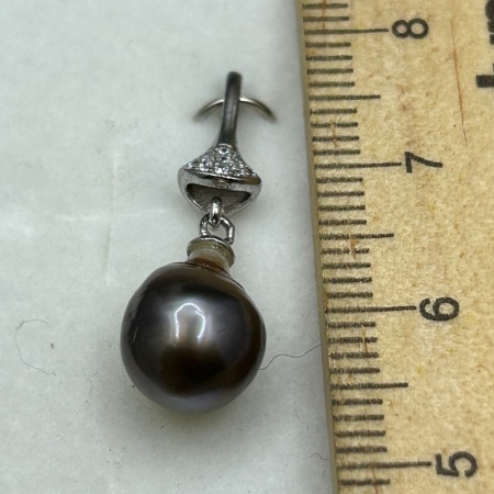 Sterling Silver pendant with Tahiti Saltwater Pearl