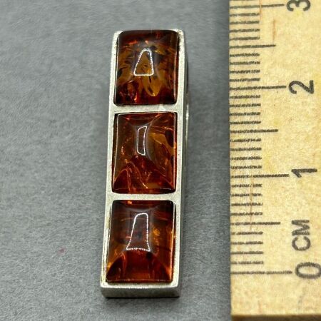 Natural Amber pendant set in Sterling Silver (925)