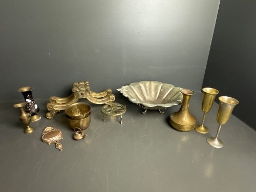 Mixed Lot of Copper, Metal & Brass