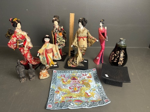 Asian Kimono Dolls, Figurines and Vase