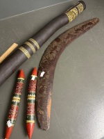 Termite Hollow Hand Painted didgeridoo, Carved Boomerang & Hand Painted Clapsticks - 5