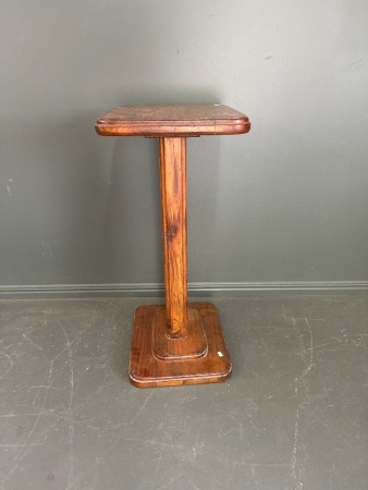 Wooden plant stand/plinth