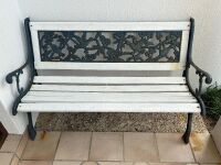 Vintage bench seat with cast iron ends and insert