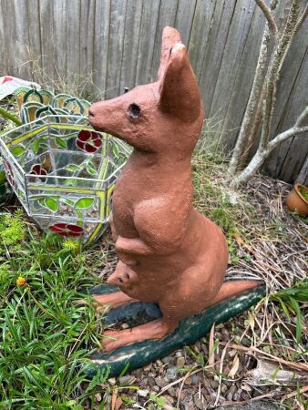 Painted concrete kangaroo statue