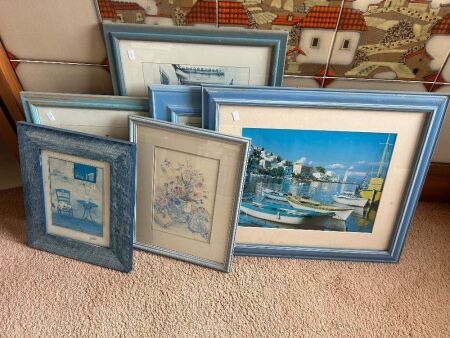 Assorted framed prints