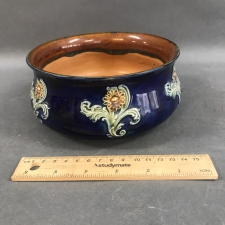 Victorian Doulton Lambeth Glazed Bowl