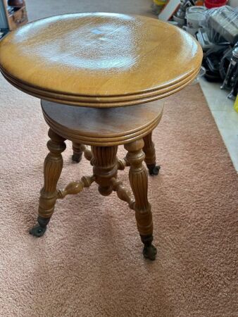 Wooden screw adjustable piano stool with metal ball/claw feet