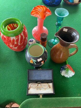 Assorted vases, jugs etc