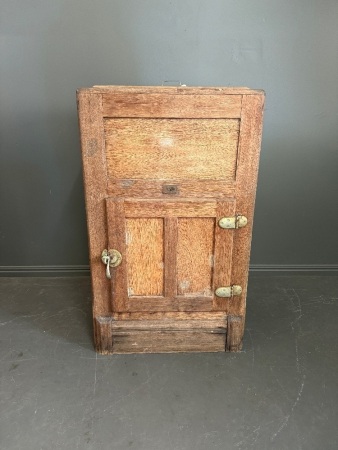 Antique Southern Cross Working & Complete Ice Chest w. Brass Fittings Circa 1920 - like displayed in Powerhouse Museum