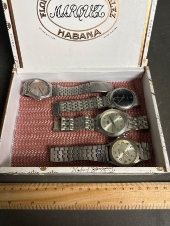 4 Vintage Wrist Watches including Seiko Q100