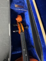 Skylark Brand Violin Used condition - 4