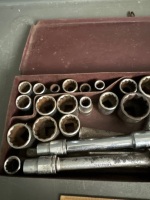 Socket Set in Case - 4