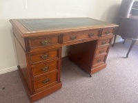 Victorian English Oak Double Pedestal Writing Desk 9 Drawers w. green Tooled Leather Top on Castors - 2