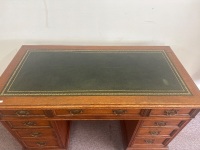 Victorian English Oak Double Pedestal Writing Desk 9 Drawers w. green Tooled Leather Top on Castors - 3