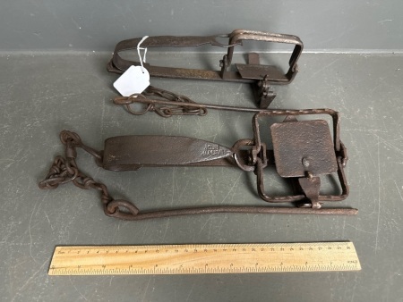 2 Vintage Rabbit Traps 1x Bunyip, 1 x Defiance