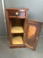 Victorian 1 Drawer 1 Door Bed Side Table - 4