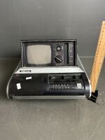 National tr-475u transister tv/radio