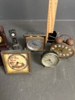 Collection of Miniature Antique Style Collectable Clocks - 3