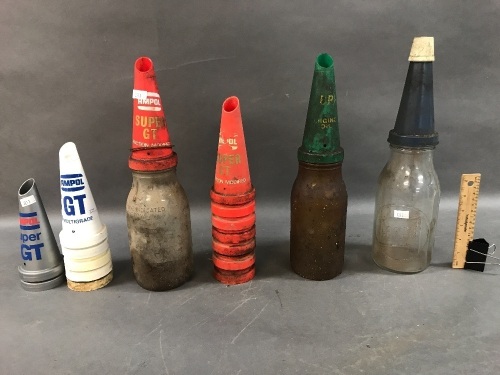 Colection of Oil Bottles & 16 Pourers inc. 2 Glass Bottles, (1 Castrol)