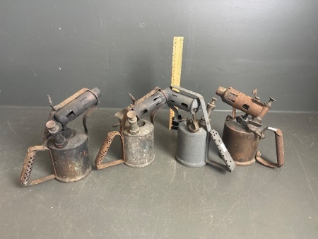 5 Assorted Vintage Kerosene Blow Torches inc Primus & Lanray