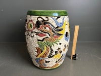 Dragon scene ceramic Asian stool/stand