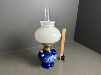 English ceramic oil lamp with brass double burner and white glass shade - 2