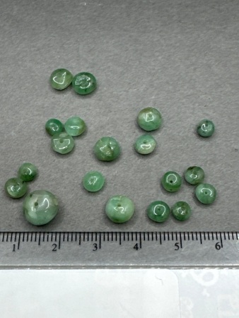 15 carats EMERALD Gemstone Beads