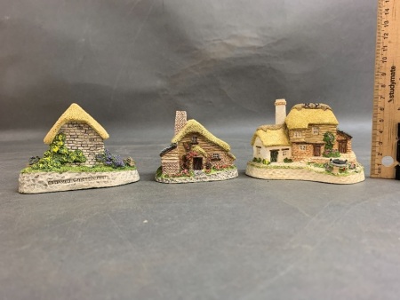 3 x David Winter Cottages - Birthstone Wishing Well, Drovers Cottage & Irish Water Mill