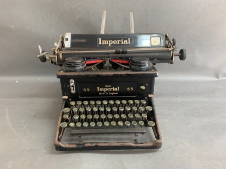 Vintage Imperial Typewriter Quiet 55