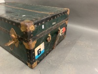 Vintage Steamer Trunk with Removable Shelf - 3