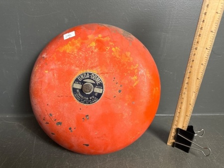 Vintage Metropolitan Undated-Dome Fire Alarm 