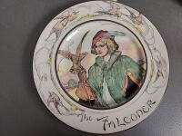 Royal Doulton Wall Plate The Falconer D6279 - 3