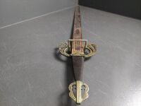 Medieval look ceremonial/display sword with brass hilt and string bound handle in leather sheath with brass trim - 2