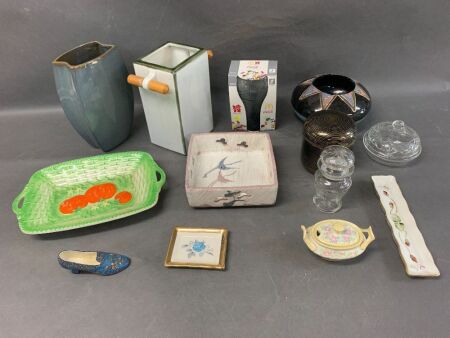 Box Lot of Assorted Ceramics & Glass