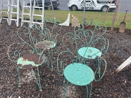 Four metal outdoor Chairs for restoration 