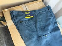 Box Mixed Size 92 R & 97R Bisley PD Trousers - 2