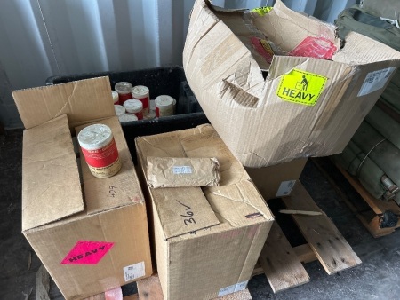 Pallet Lot of Valve Grinding Compound